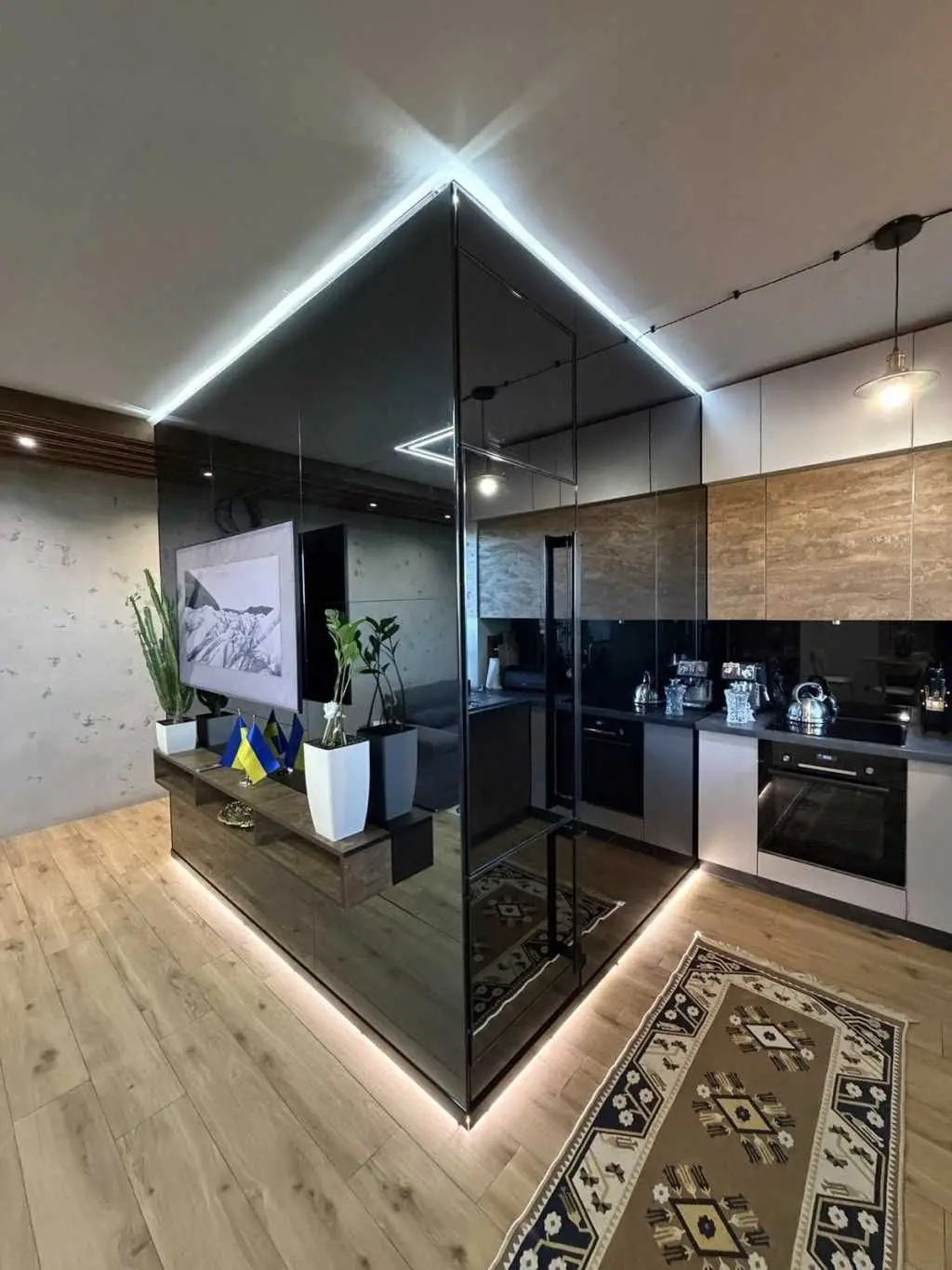 Фото Selling a 2-room apartment, 51 sq.m., Panteleimona Kulisha Street (Palyokhy Street)  Cherkasy, price: 75000 USD, code 5129