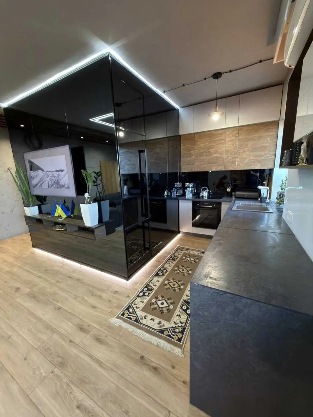 Фото Selling a 2-room apartment, 51 sq.m., Panteleimona Kulisha Street (Palyokhy Street)  Cherkasy, price: 75000 USD, code 5129