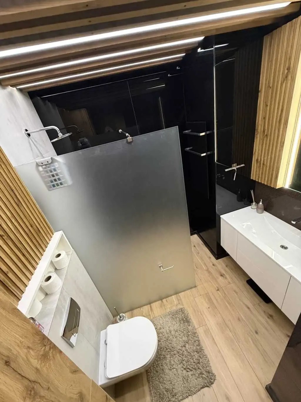 Фото Selling a 2-room apartment, 51 sq.m., Panteleimona Kulisha Street (Palyokhy Street)  Cherkasy, price: 75000 USD, code 5129