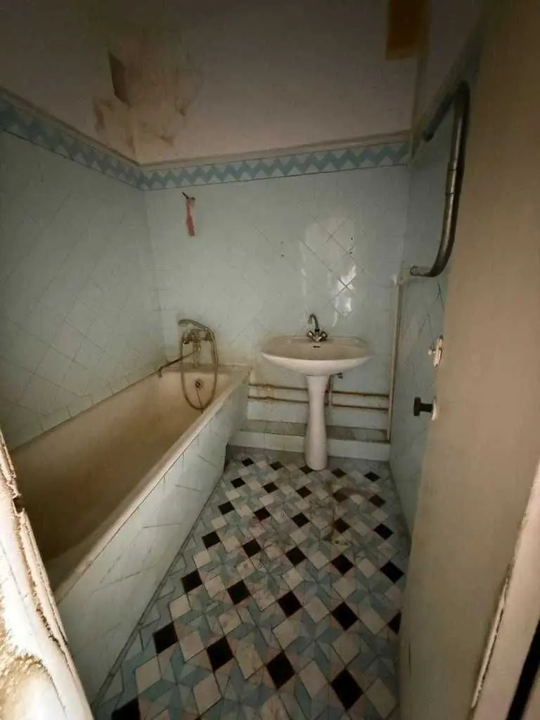 Фото Selling a 3-room apartment, 86.2 sq.m., Tinysta Street  Odesa, price: 75000 $, code 5131