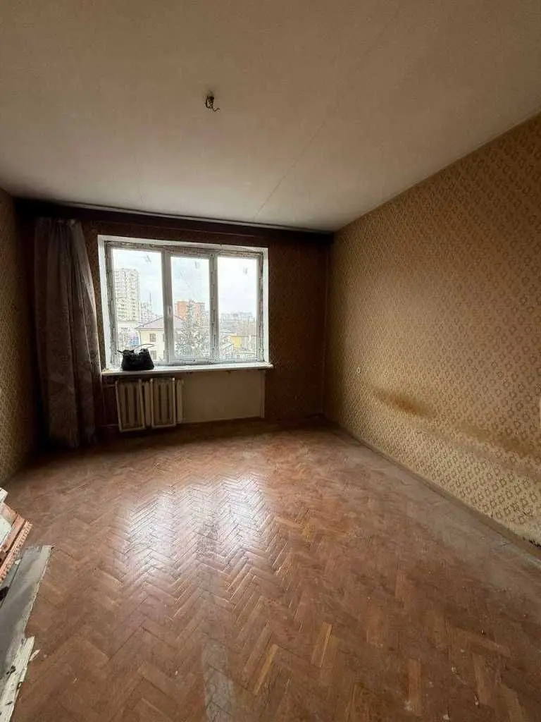 Фото Selling a 3-room apartment, 86.2 sq.m., Tinysta Street  Odesa, price: 75000 $, code 5131