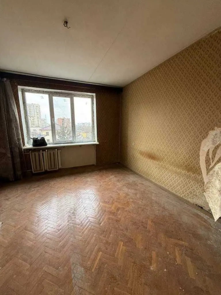 Фото Selling a 3-room apartment, 86.2 sq.m., Tinysta Street  Odesa, price: 75000 $, code 5131