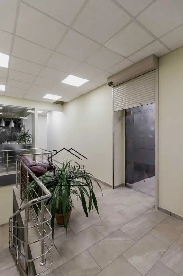 Фото Selling an office, 145 sq.m., Radystiv Street  Kyiv, price: 130000 USD, code 5134