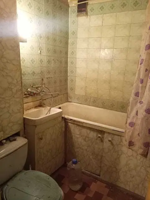 Фото Продаю 1-комнатную квартиру, 32 кв. м, Любомира Гузара просп. (Космонавта Комарова)  Киев, цена: 36000 USD, код 5140