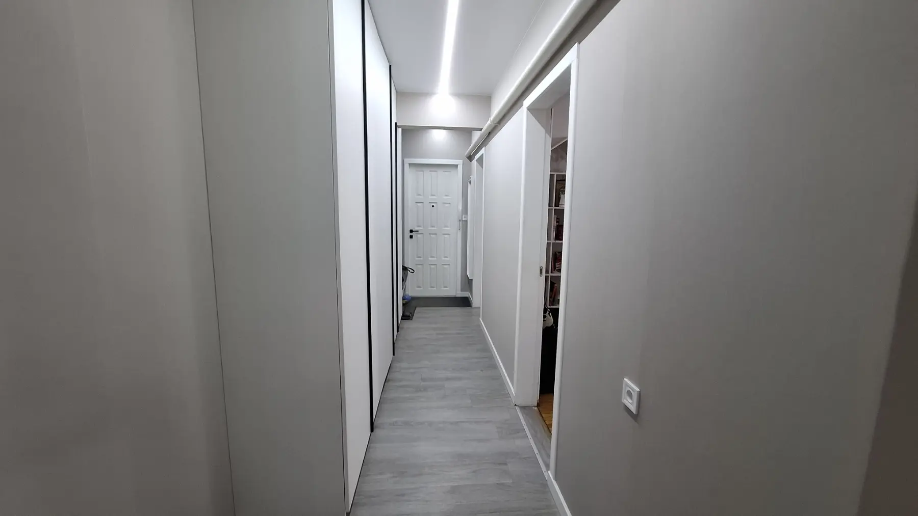 Фото Продаю 3 кімнатну квартиру, 72 кв. м, Євгена Котляра вул. (Червоноармійська) 6 Харків, ціна: 70000 $, код 5144