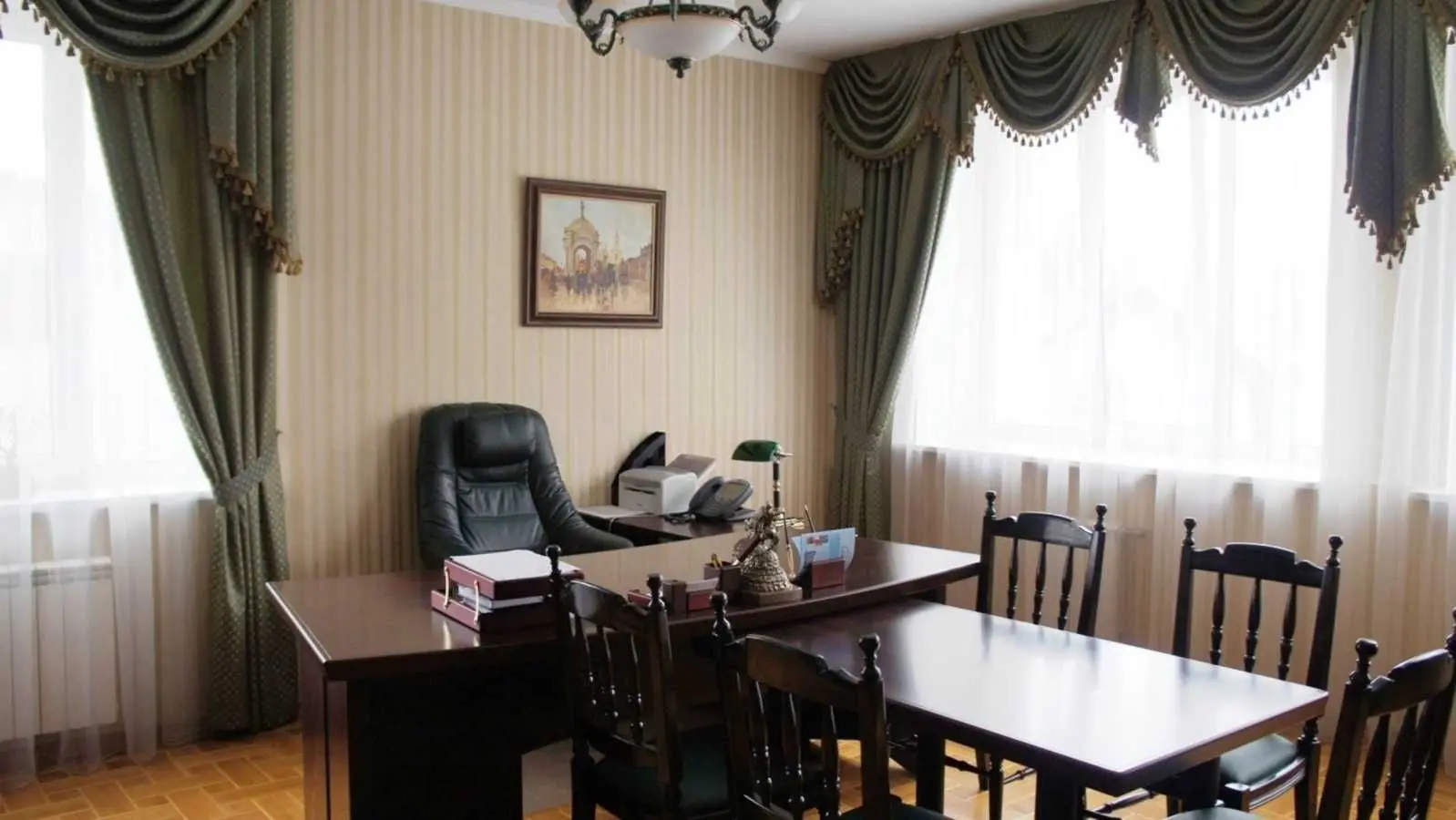 Фото Продаю офіс, 3820 кв. м, Загорівська вул. (Багговутівська)  Київ, ціна: 4900000 USD, код 5157