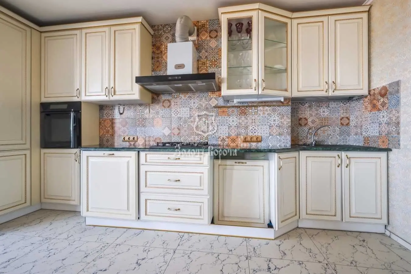 Фото Продаю 2 кімнатну квартиру, 73.4 кв. м, Теплична вул.  Святопетрівське, ціна: 73000 USD, код 5158