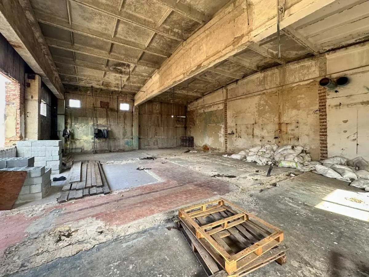 Фото Продаю склад, 1287 кв. м, Дрогобычская ул.  Борислав, цена: 400000 USD, код 5166