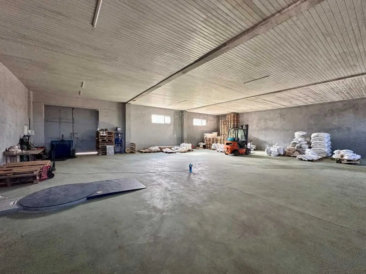Фото Продаю склад, 1287 кв. м, Дрогобычская ул.  Борислав, цена: 400000 USD, код 5166