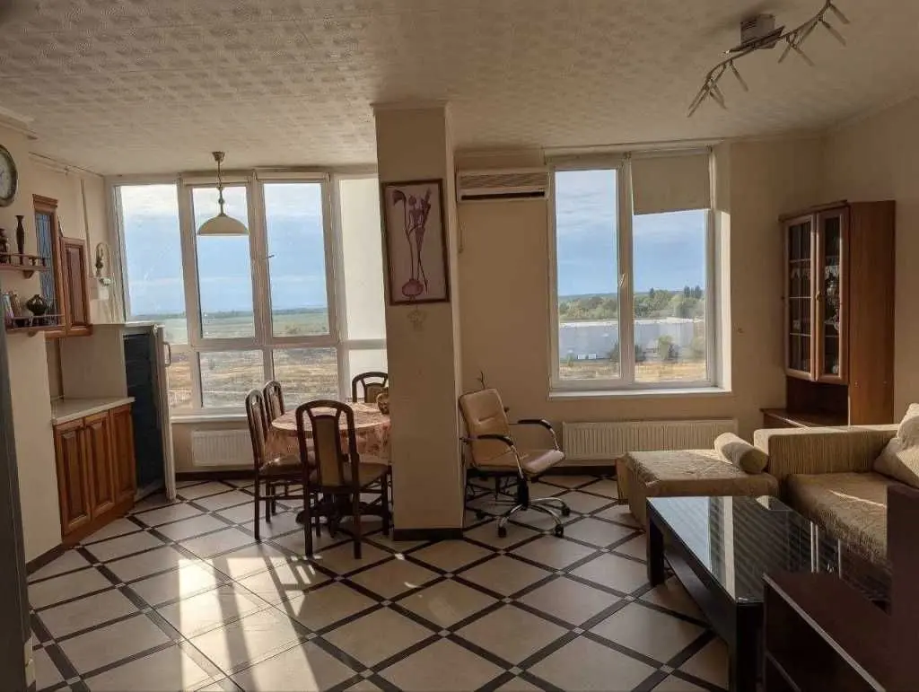 Фото Продаю 5 кімнатну квартиру, 102 кв. м, Миру вул.  Петропавлівська Борщагівка, ціна: 110000 USD, код 5170