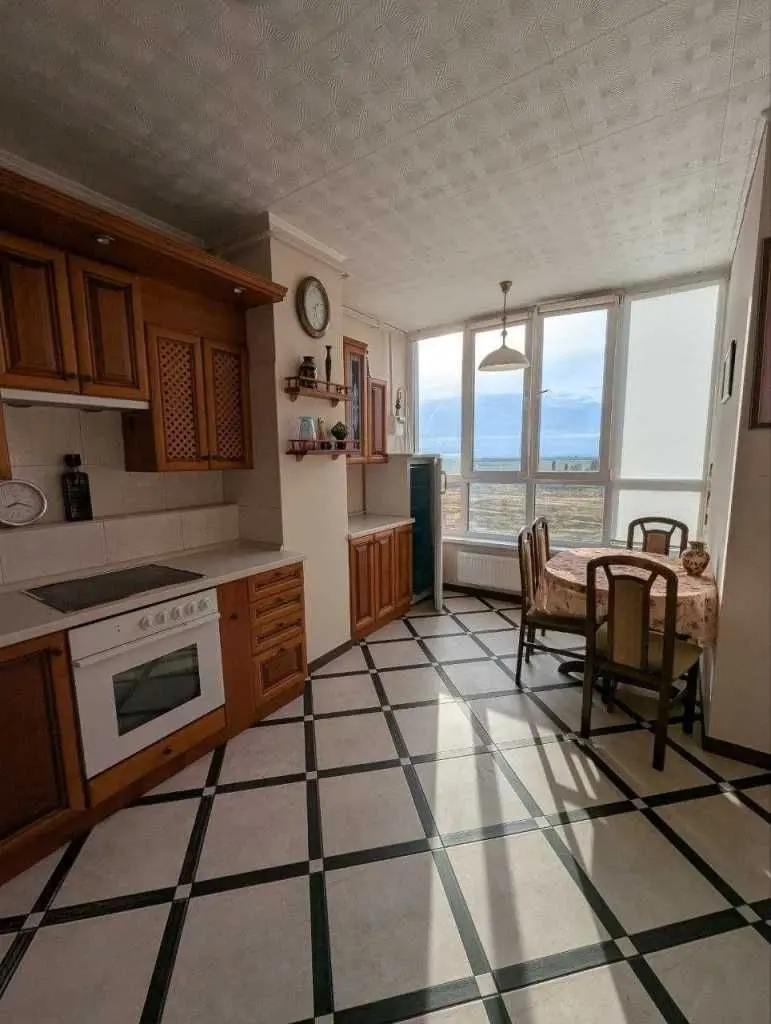 Фото Продаю 5 кімнатну квартиру, 102 кв. м, Миру вул.  Петропавлівська Борщагівка, ціна: 110000 USD, код 5170