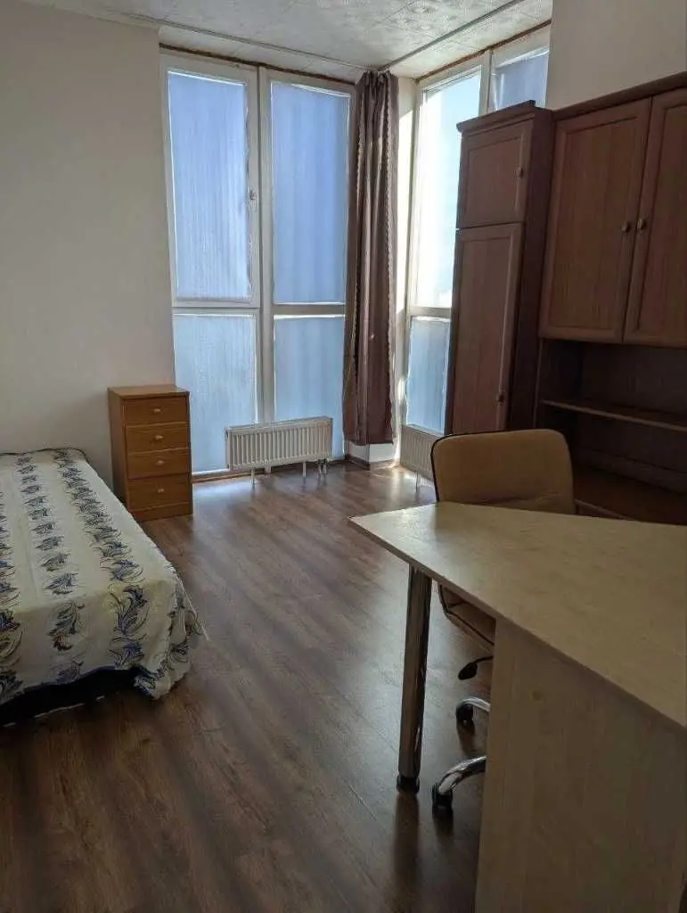 Фото Продаю 5 кімнатну квартиру, 102 кв. м, Миру вул.  Петропавлівська Борщагівка, ціна: 110000 USD, код 5170