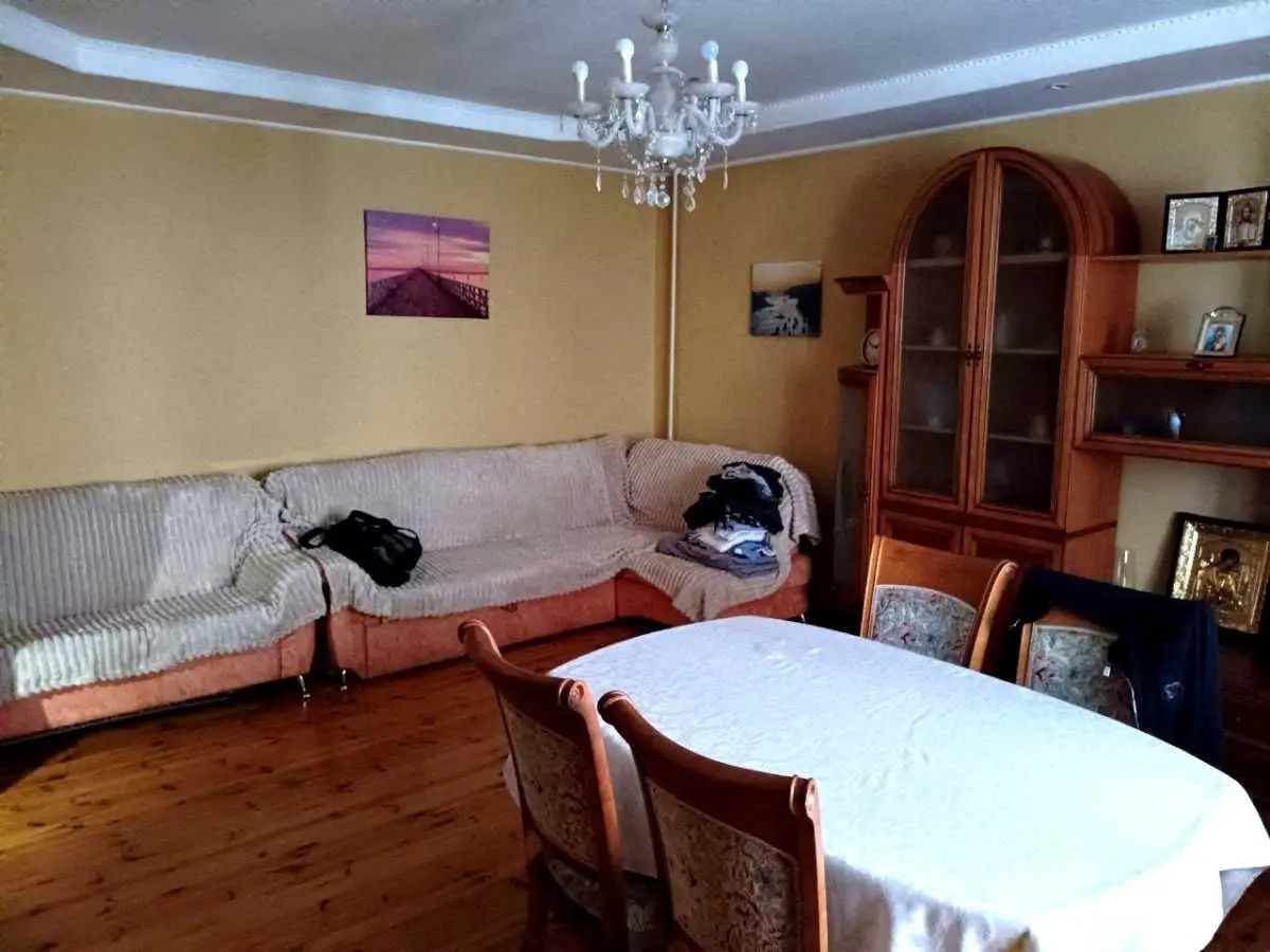 Фото Продаю 2 кімнатну квартиру, 90 кв. м, Миколи Голего вул. (Лебедєва-Кумача)  Київ, ціна: 130000 USD, код 5172