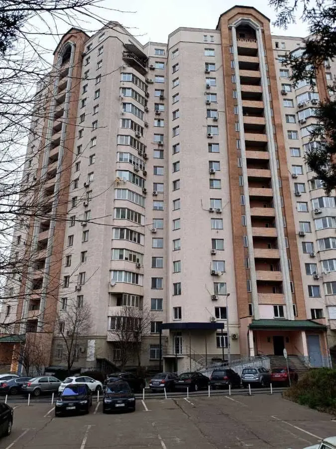 Фото Продаю 2 кімнатну квартиру, 90 кв. м, Миколи Голего вул. (Лебедєва-Кумача)  Київ, ціна: 130000 USD, код 5172