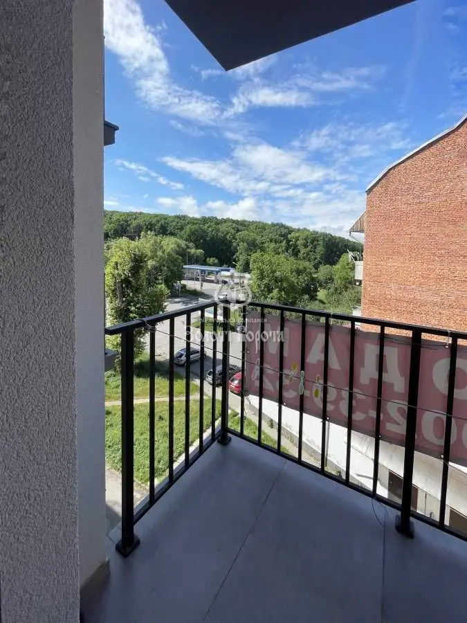 Фото Selling a 1-room apartment, 46.2 sq.m., Andriia Bachynskoho Street  Uzhhorod, price: 86000 USD, code 5174