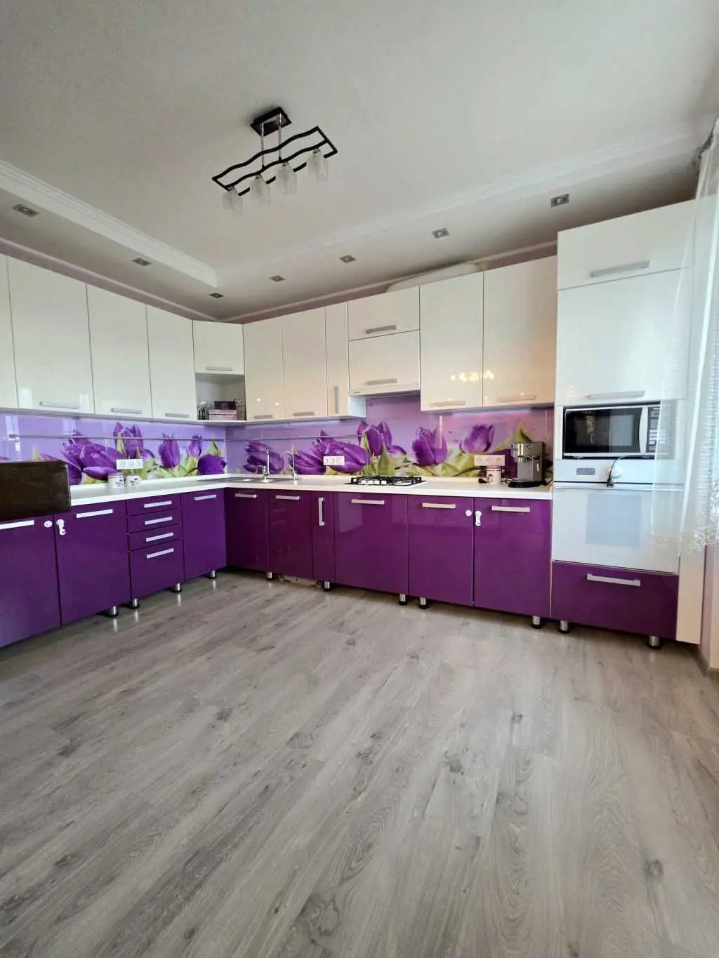 Фото Продаю 3 кімнатну квартиру, 89 кв. м, Грушевського вул.  Фурси, ціна: 92000 USD, код 5187