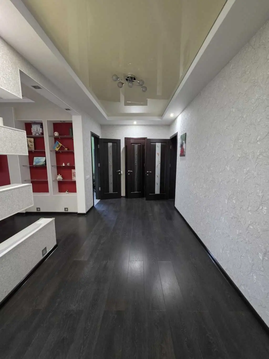 Фото Продаю 3 кімнатну квартиру, 89 кв. м, Грушевського вул.  Фурси, ціна: 92000 USD, код 5187