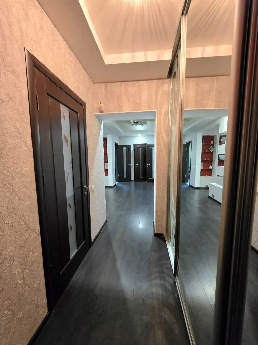 Фото Продаю 3 кімнатну квартиру, 89 кв. м, Грушевського вул.  Фурси, ціна: 92000 USD, код 5187