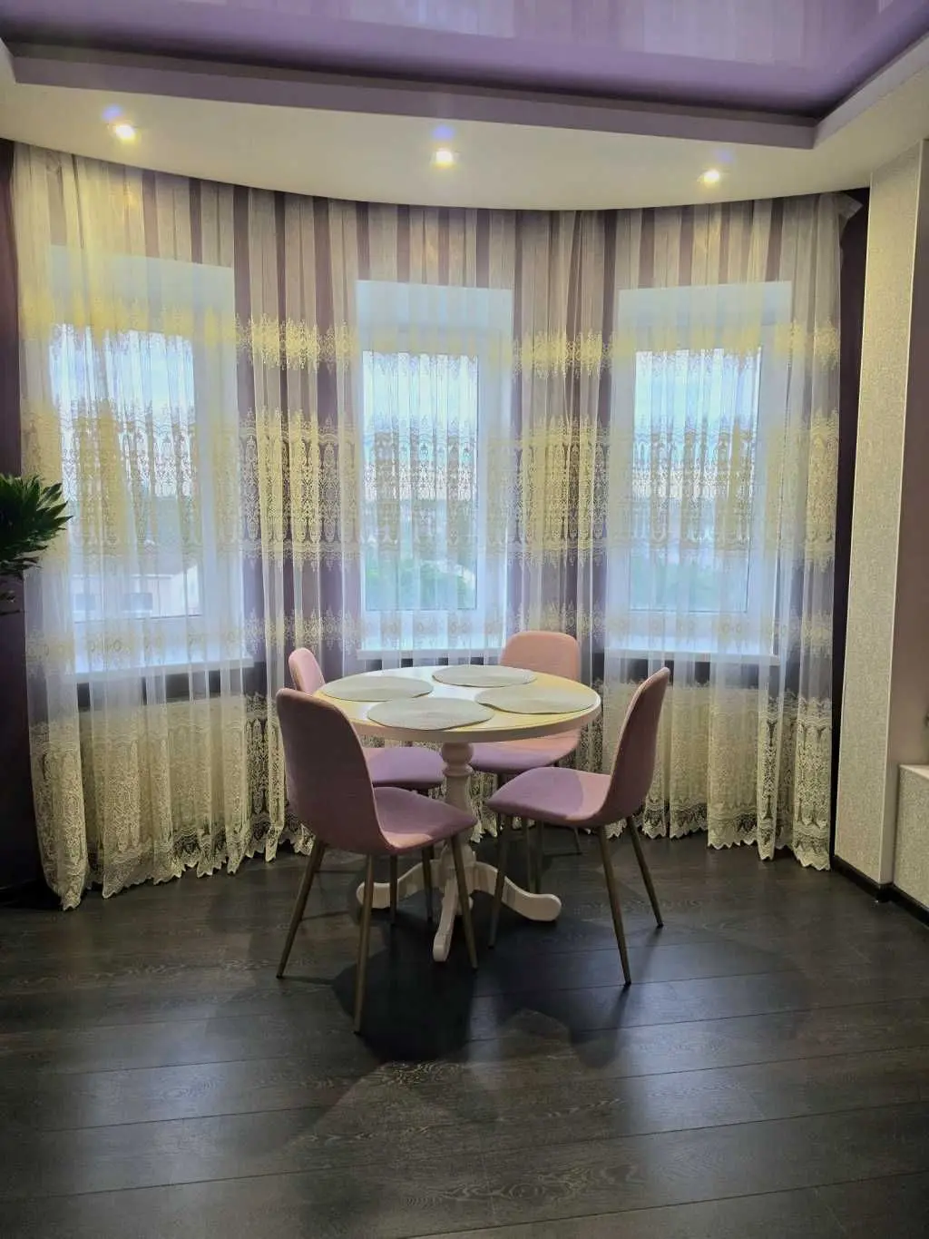 Фото Продаю 3 кімнатну квартиру, 89 кв. м, Грушевського вул.  Фурси, ціна: 92000 USD, код 5187