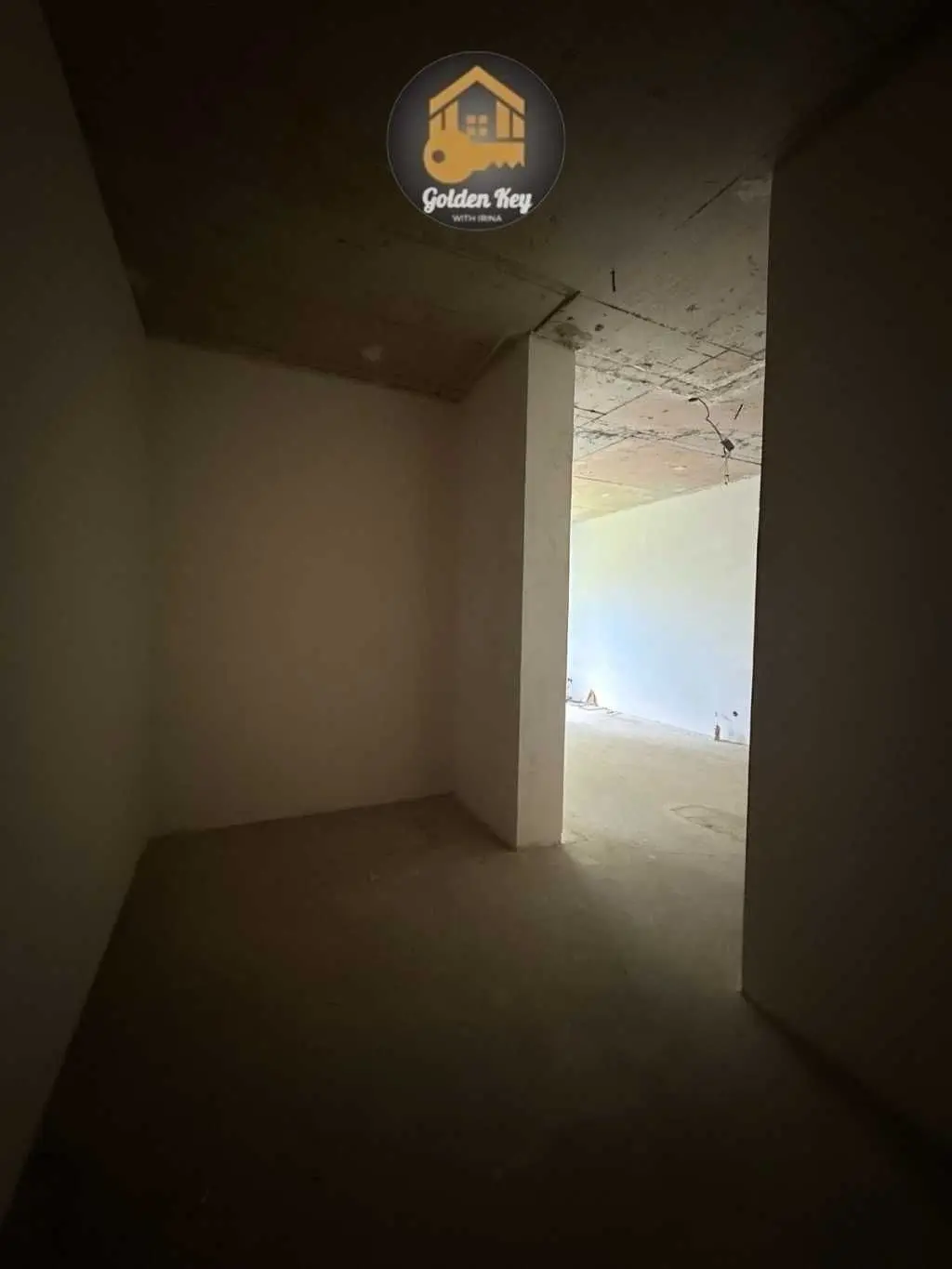 Фото Продаю 1 кімнатну квартиру, 54.4 кв. м, Яблунева вул.  Чубинське, ціна: 43000 USD, код 5189