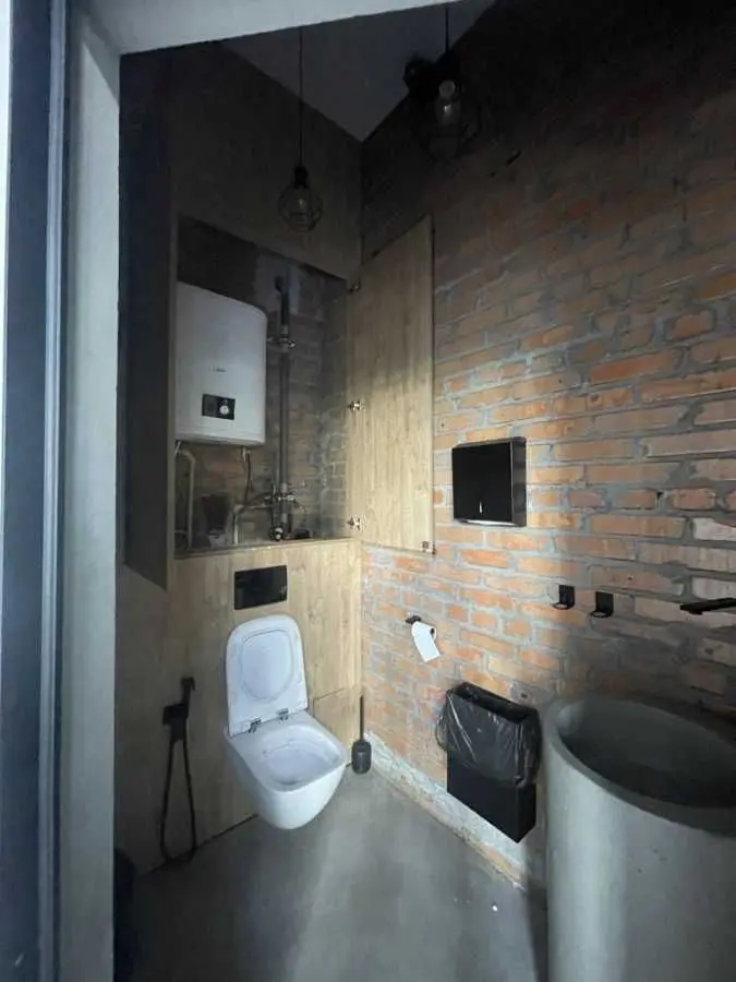 Фото Rent a retail space, Kiltseva Road 1 Kyiv for long-term rent, price: 1350 $, code 5194