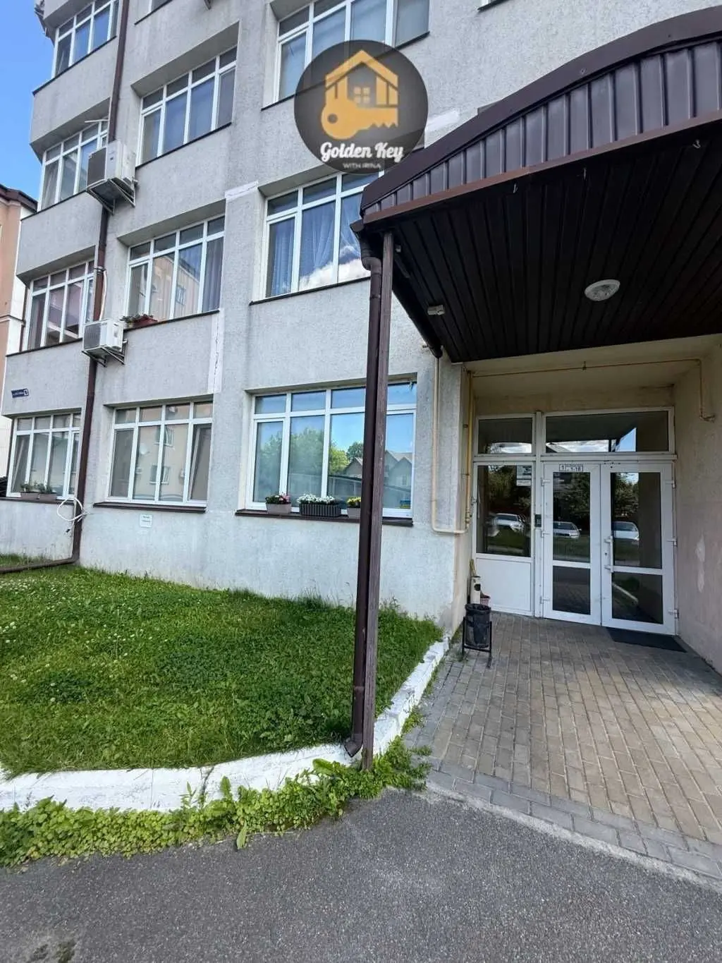 Фото Продаю 1 кімнатну квартиру, 43 кв. м, Яблунева вул.  Чубинське, ціна: 40000 USD, код 5197