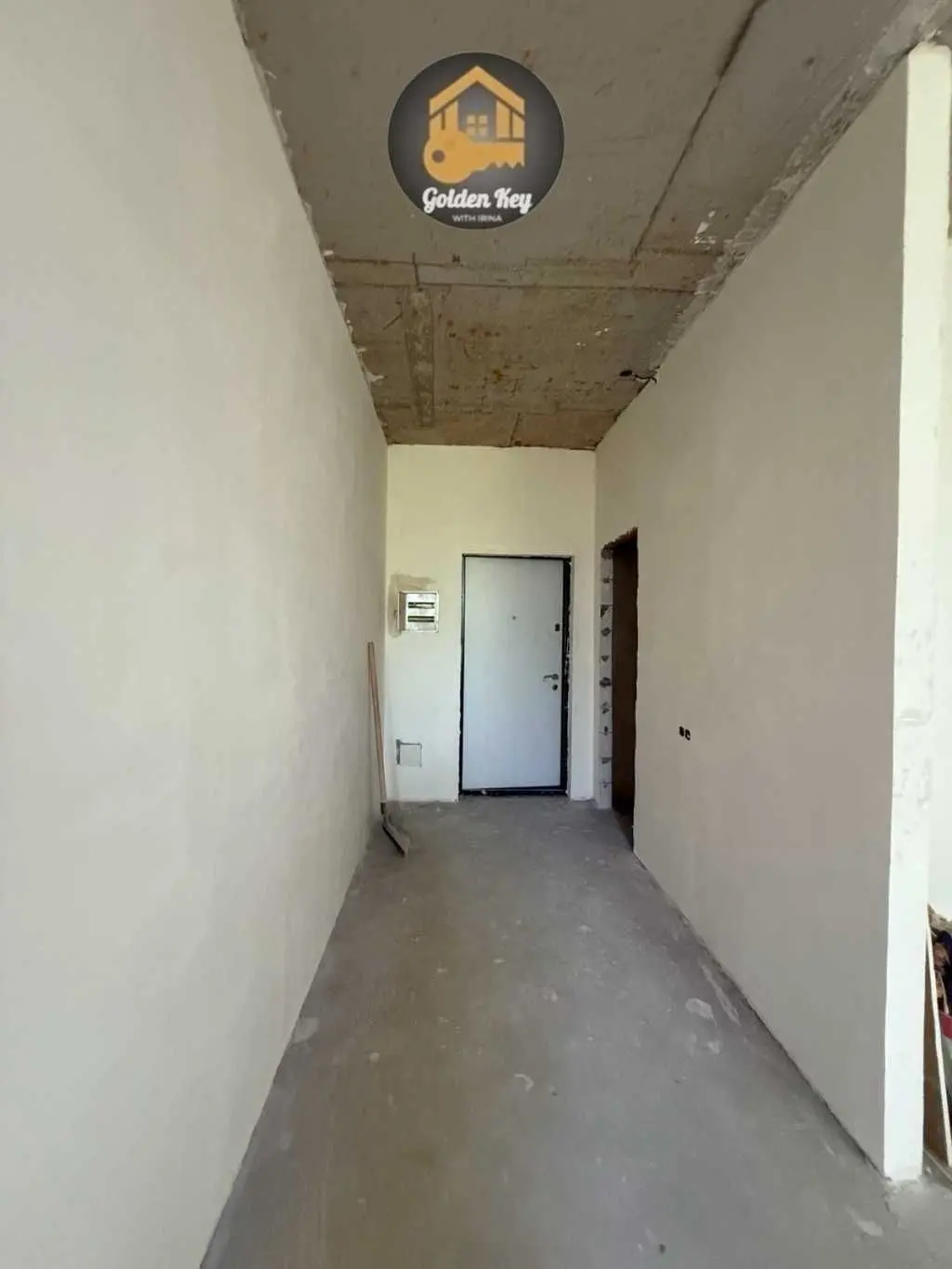 Фото Продаю 1 кімнатну квартиру, 43 кв. м, Яблунева вул.  Чубинське, ціна: 40000 USD, код 5197