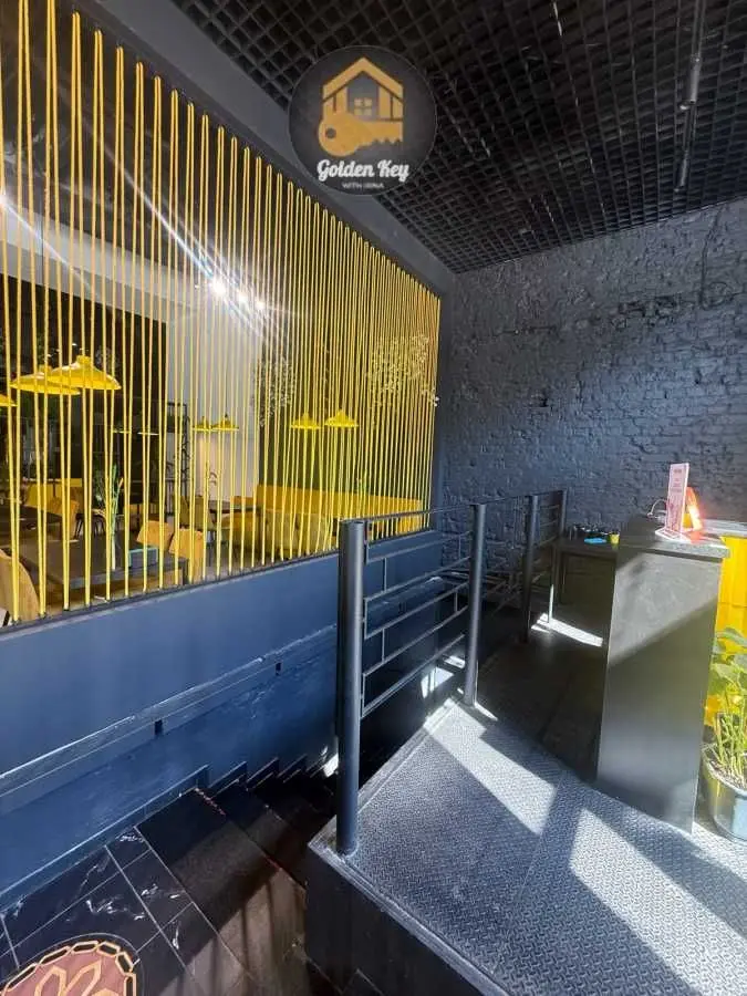 Фото Selling commercial property, 802 sq.m., Kontraktova Square (Prytysko-Mykilska Street)  Kyiv, price: 150000 USD, code 5199