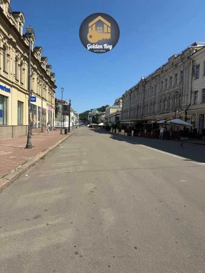 Фото Selling commercial property, 802 sq.m., Kontraktova Square (Prytysko-Mykilska Street)  Kyiv, price: 150000 USD, code 5199