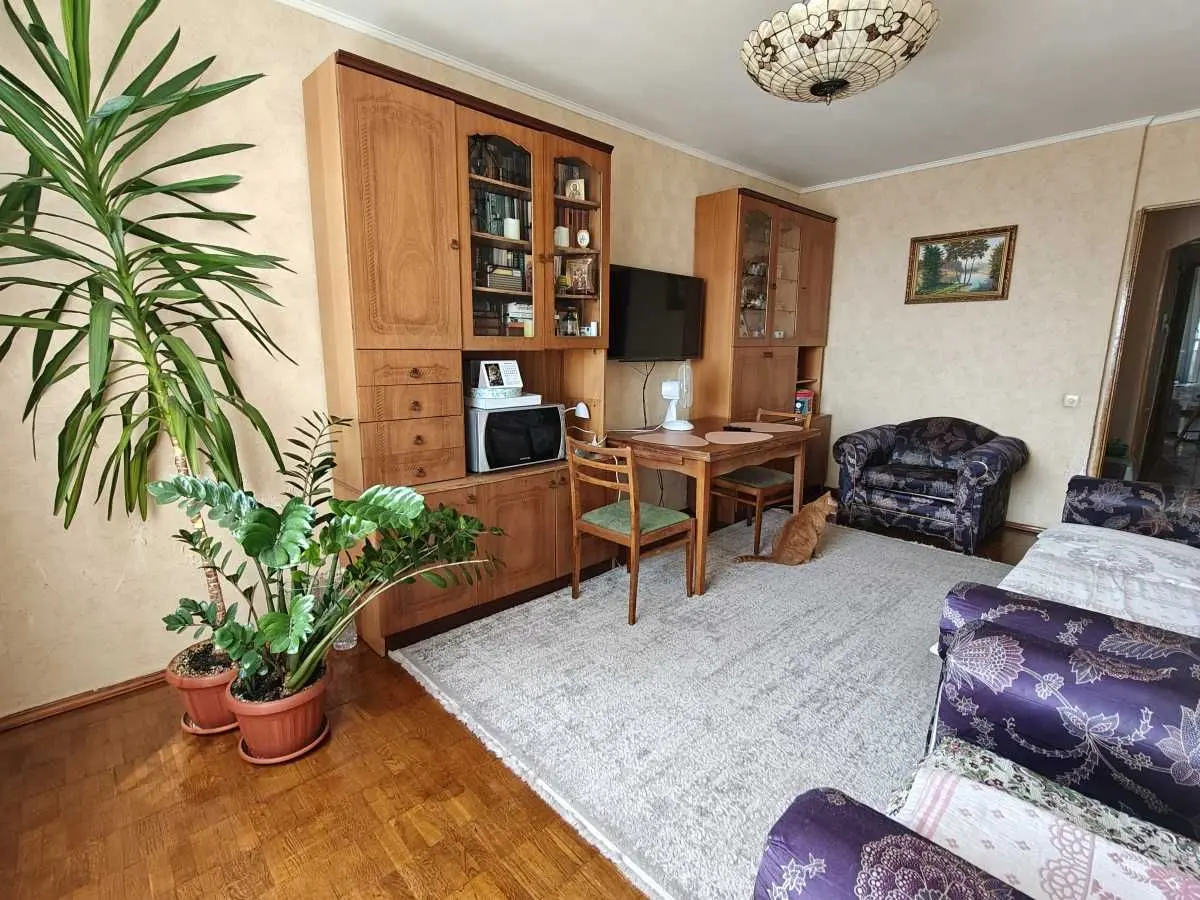 Фото Selling a 3-room apartment, 70 sq.m., Roman Shukhevych Avenue (Henerala Vatutina Avenue)  Kyiv, price: 55000 EUR, code 5201