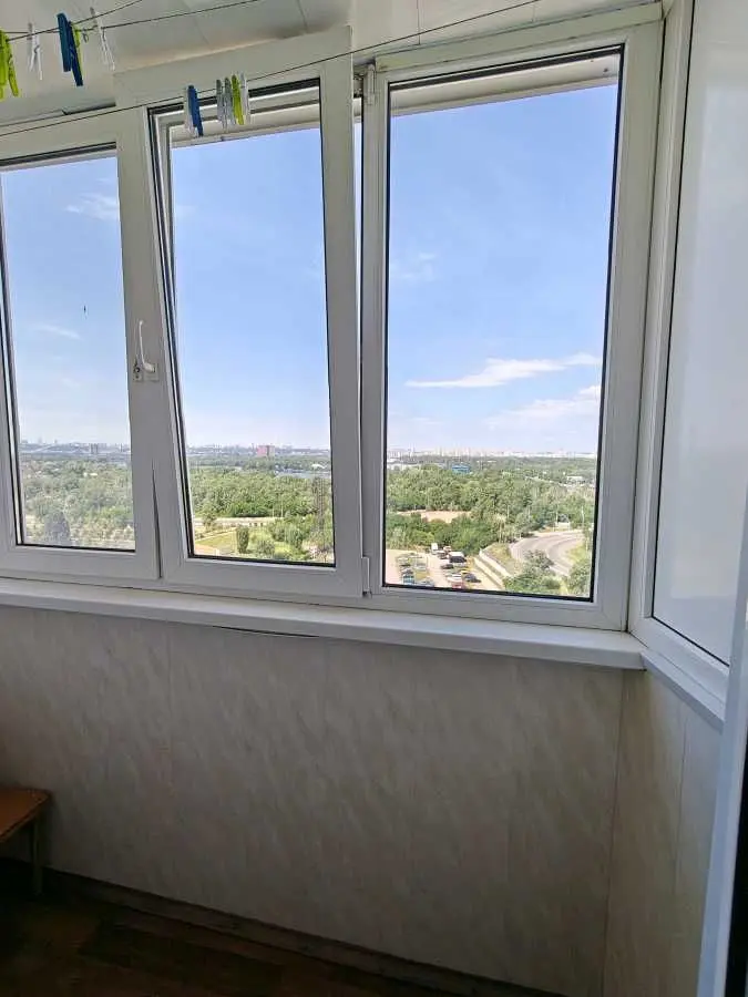 Фото Selling a 3-room apartment, 70 sq.m., Roman Shukhevych Avenue (Henerala Vatutina Avenue)  Kyiv, price: 55000 EUR, code 5201