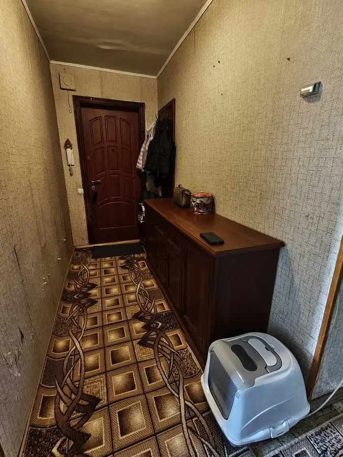 Фото Selling a 3-room apartment, 70 sq.m., Roman Shukhevych Avenue (Henerala Vatutina Avenue)  Kyiv, price: 55000 EUR, code 5201