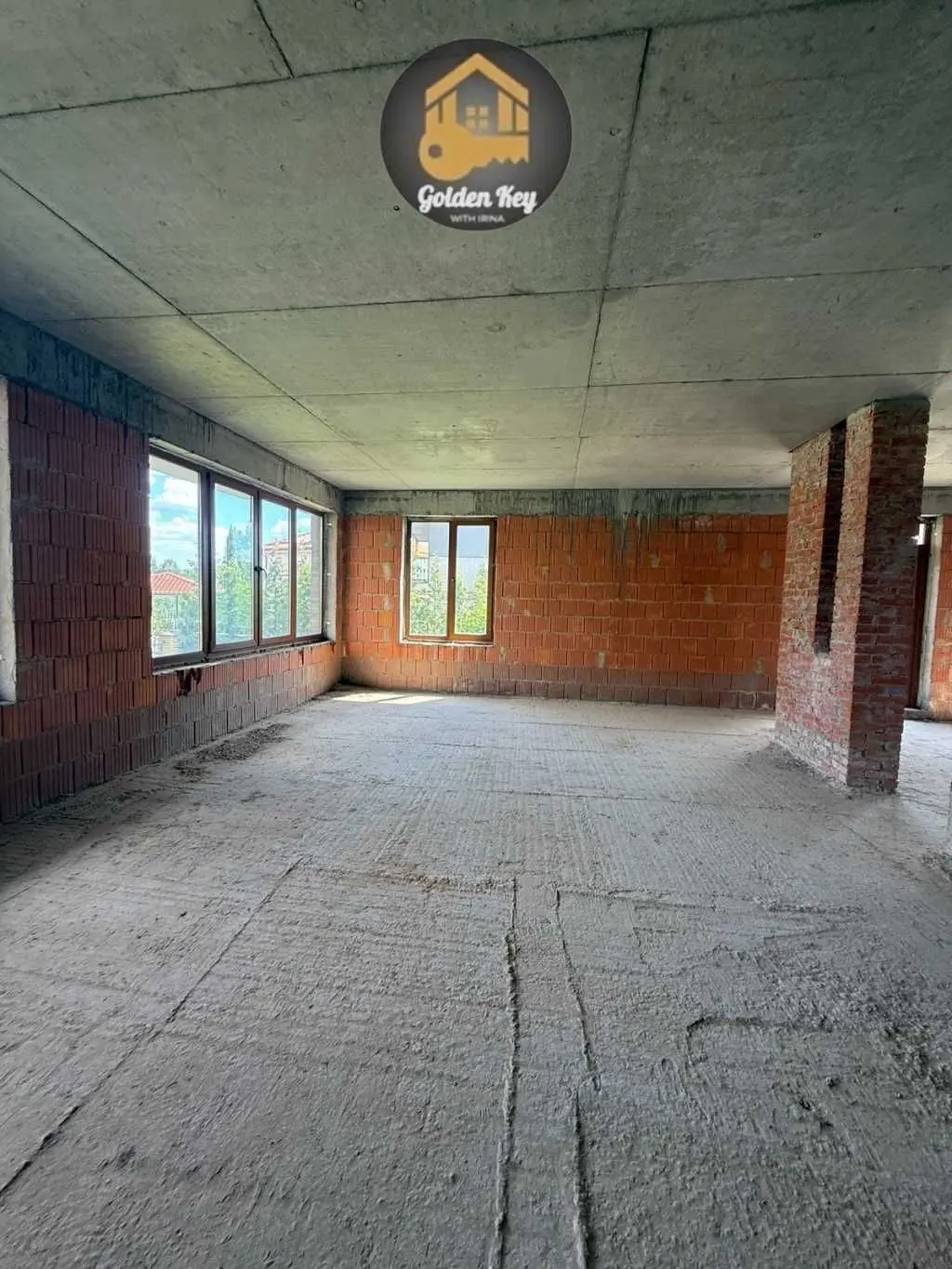Фото Selling a 5-room apartment, 352.2 sq.m., Hirskyi lane  Ivankovychi, price: 255000 USD, code 5203