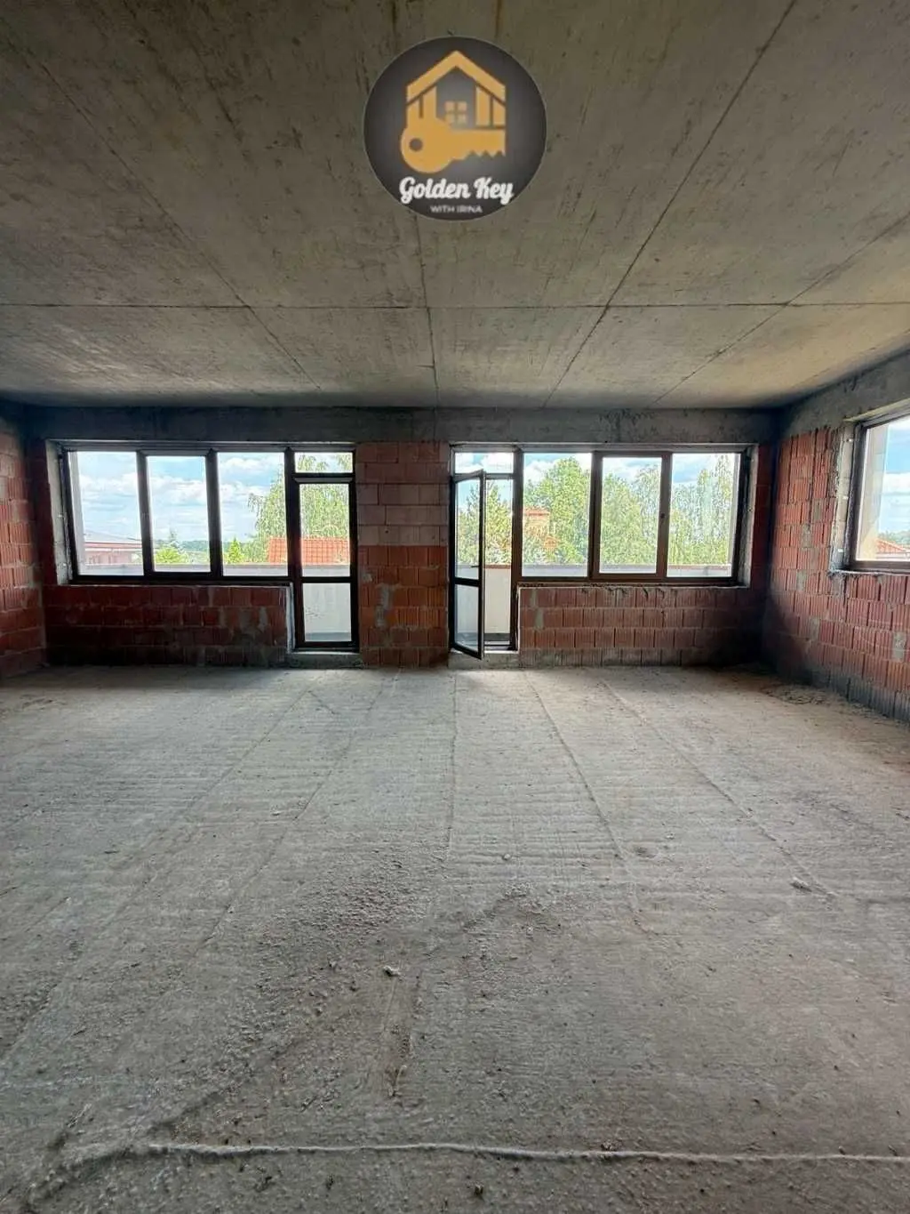 Фото Selling a 5-room apartment, 352.2 sq.m., Hirskyi lane  Ivankovychi, price: 255000 USD, code 5203