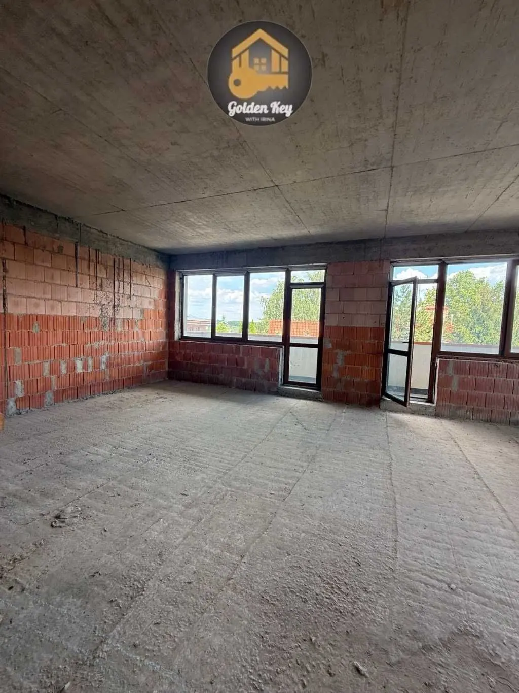 Фото Selling a 5-room apartment, 352.2 sq.m., Hirskyi lane  Ivankovychi, price: 255000 USD, code 5203