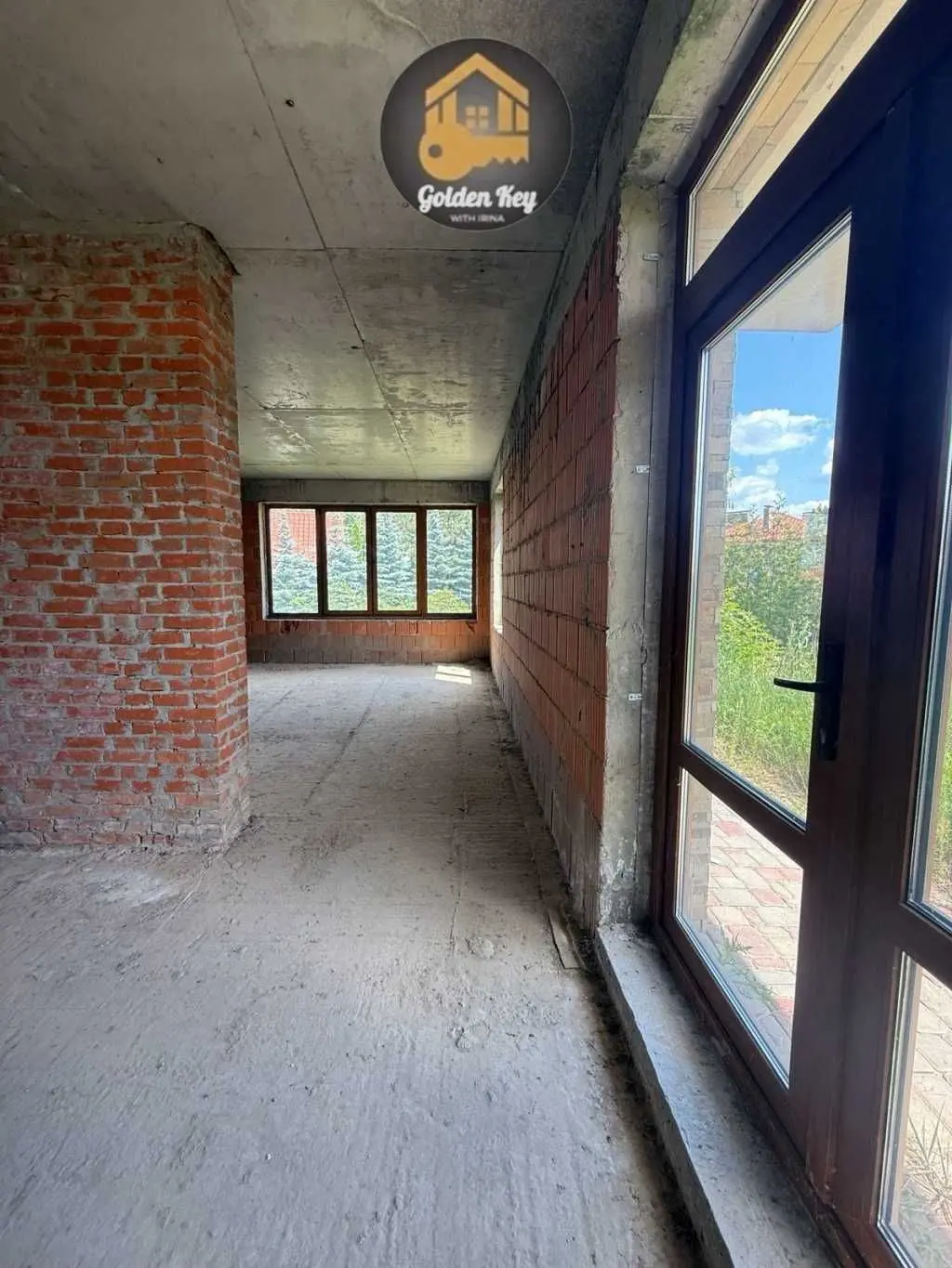 Фото Selling a 5-room apartment, 352.2 sq.m., Hirskyi lane  Ivankovychi, price: 255000 USD, code 5203