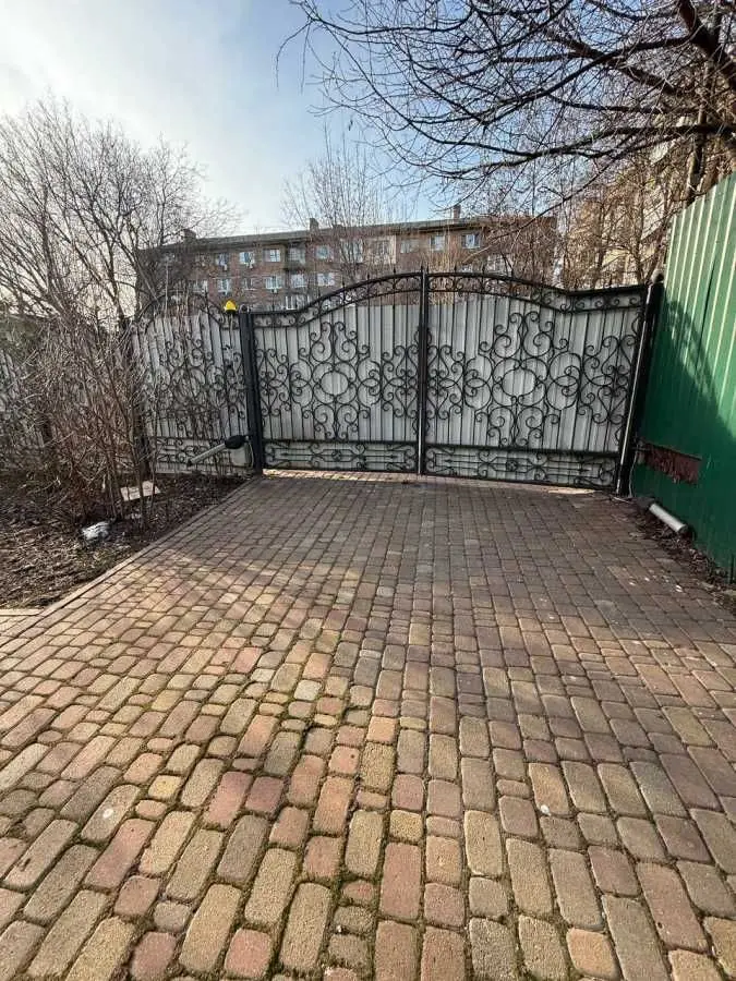 Фото Продаю офис, 470.6 кв. м, Якубенківська ул. (Тропинина)  Киев, цена: 470000 $, код 5204