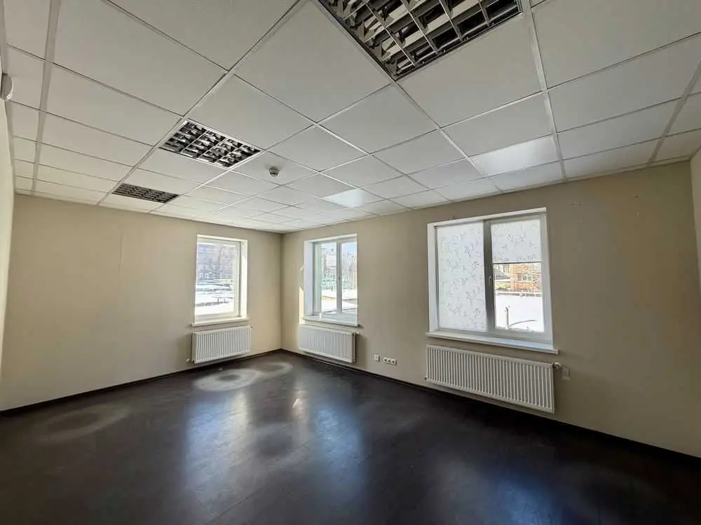 Фото Продаю офис, 470.6 кв. м, Якубенківська ул. (Тропинина)  Киев, цена: 470000 $, код 5204