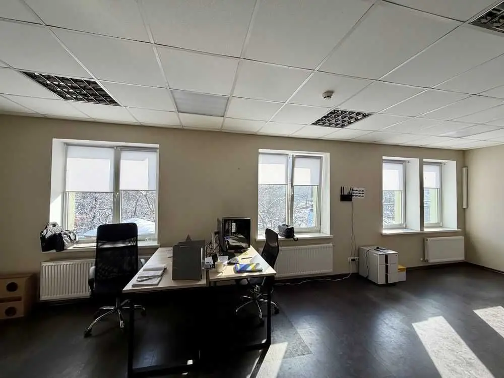 Фото Продаю офис, 470.6 кв. м, Якубенківська ул. (Тропинина)  Киев, цена: 470000 $, код 5204
