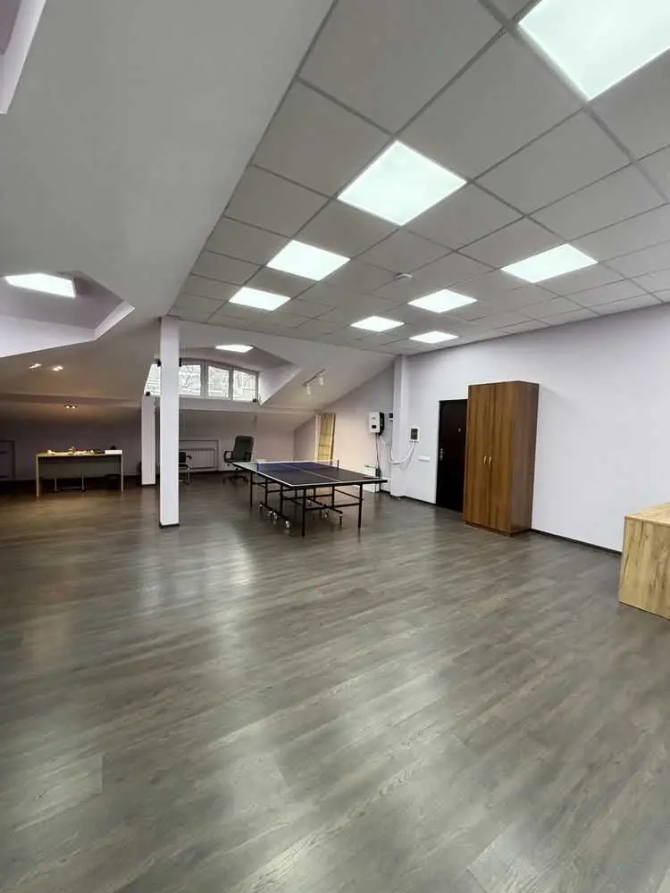 Фото Продаю офіс, 142.7 кв. м, Глибочицька вул. 40 Київ, ціна: 149835 $, код 5207
