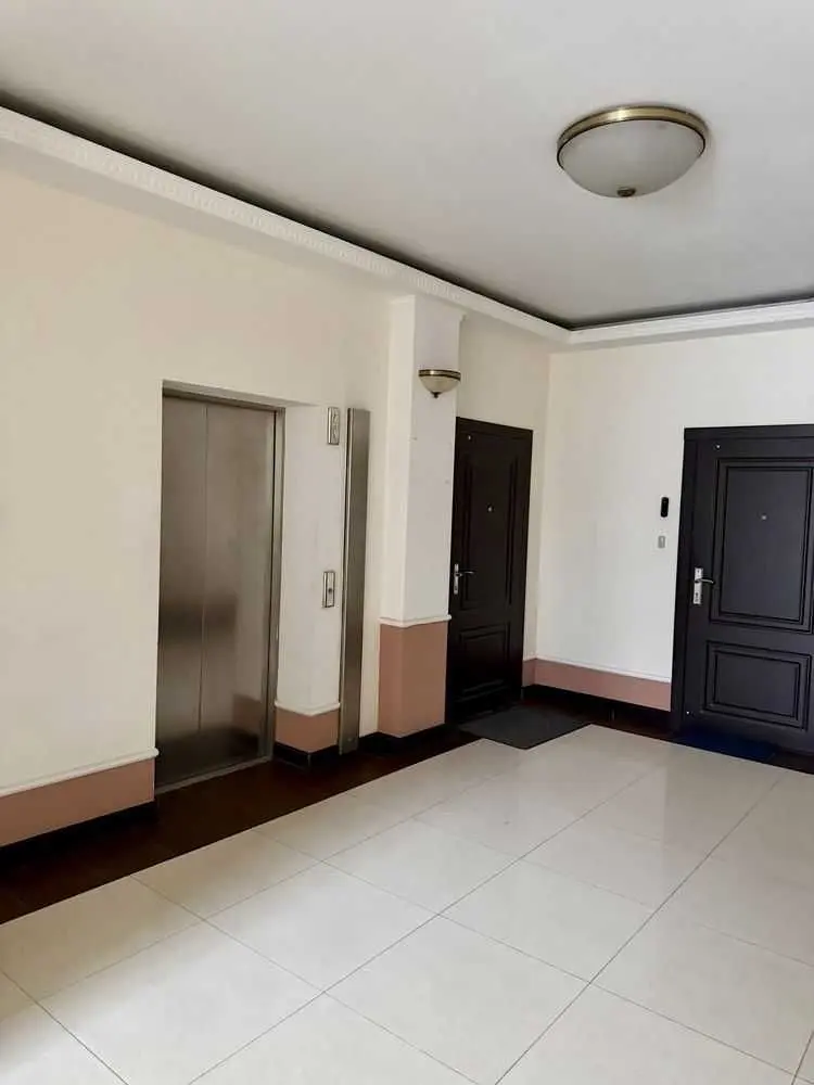 Фото Продаю офіс, 142.7 кв. м, Глибочицька вул. 40 Київ, ціна: 149835 $, код 5207