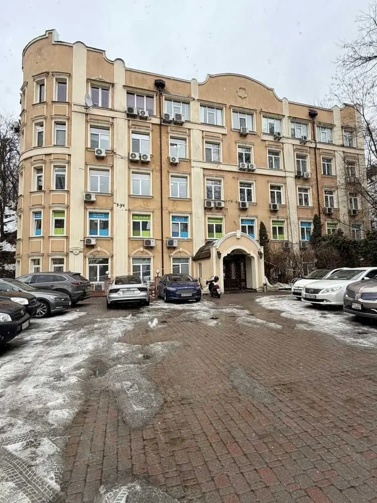 Фото Продаю офіс, 142.7 кв. м, Глибочицька вул. 40 Київ, ціна: 149835 $, код 5207