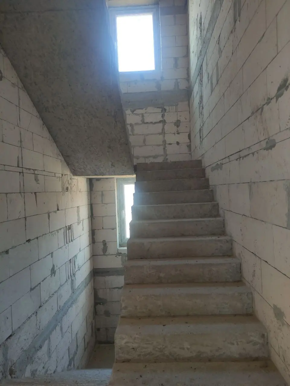 Фото Selling a house, 350 sq.m., Haiova street  Pohreby, price: 125000 $, code 3184