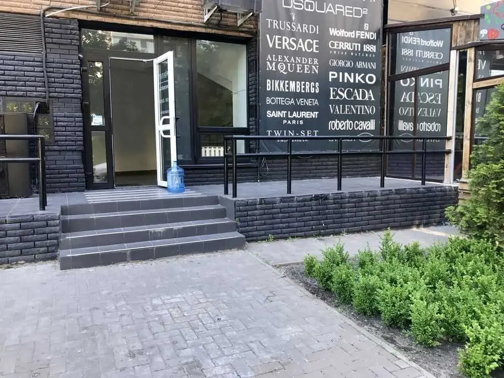 Фото Продаю офис, 153.4 кв. м, Кудряшова пер.  Киев, цена: 240000 USD, код 5211