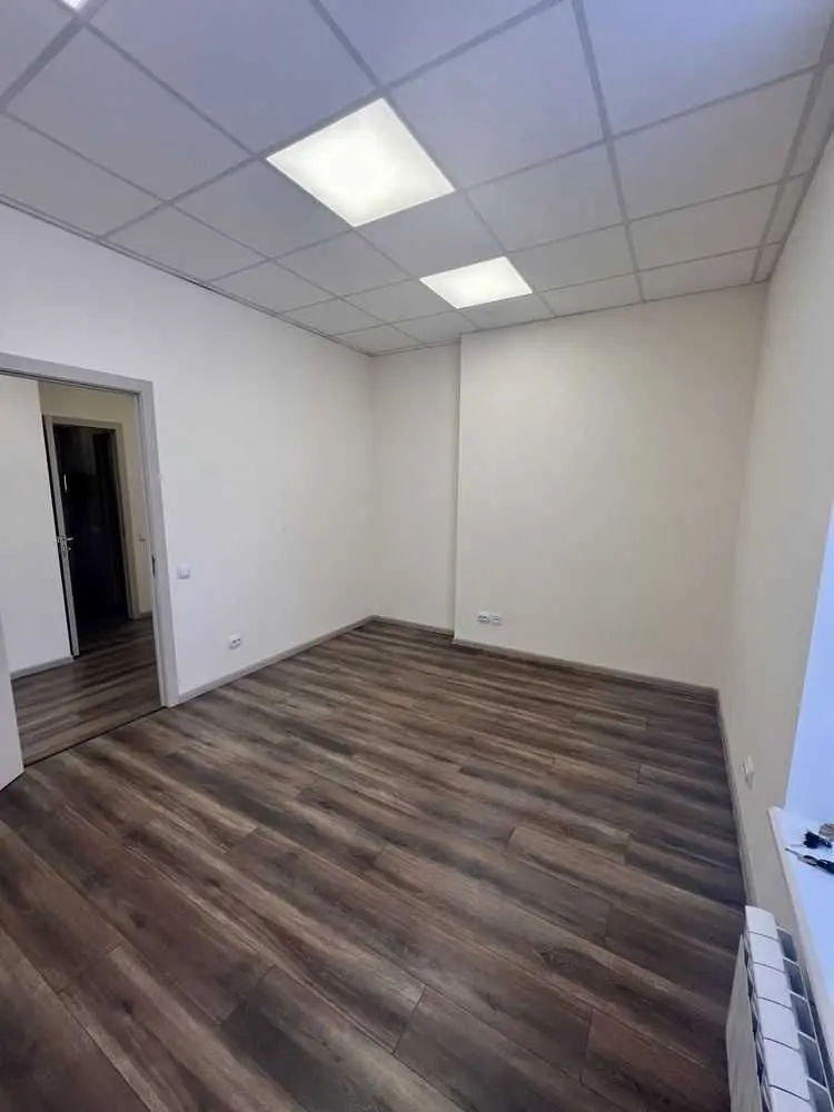 Фото Продаю офіс, 68 кв. м, Глибочицька вул. 17 Київ, ціна: 81600 $, код 5212