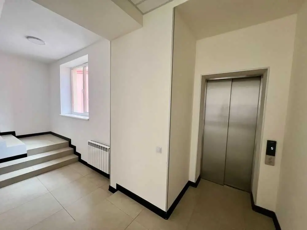 Фото Продаю офіс, 68 кв. м, Глибочицька вул. 17 Київ, ціна: 81600 $, код 5212