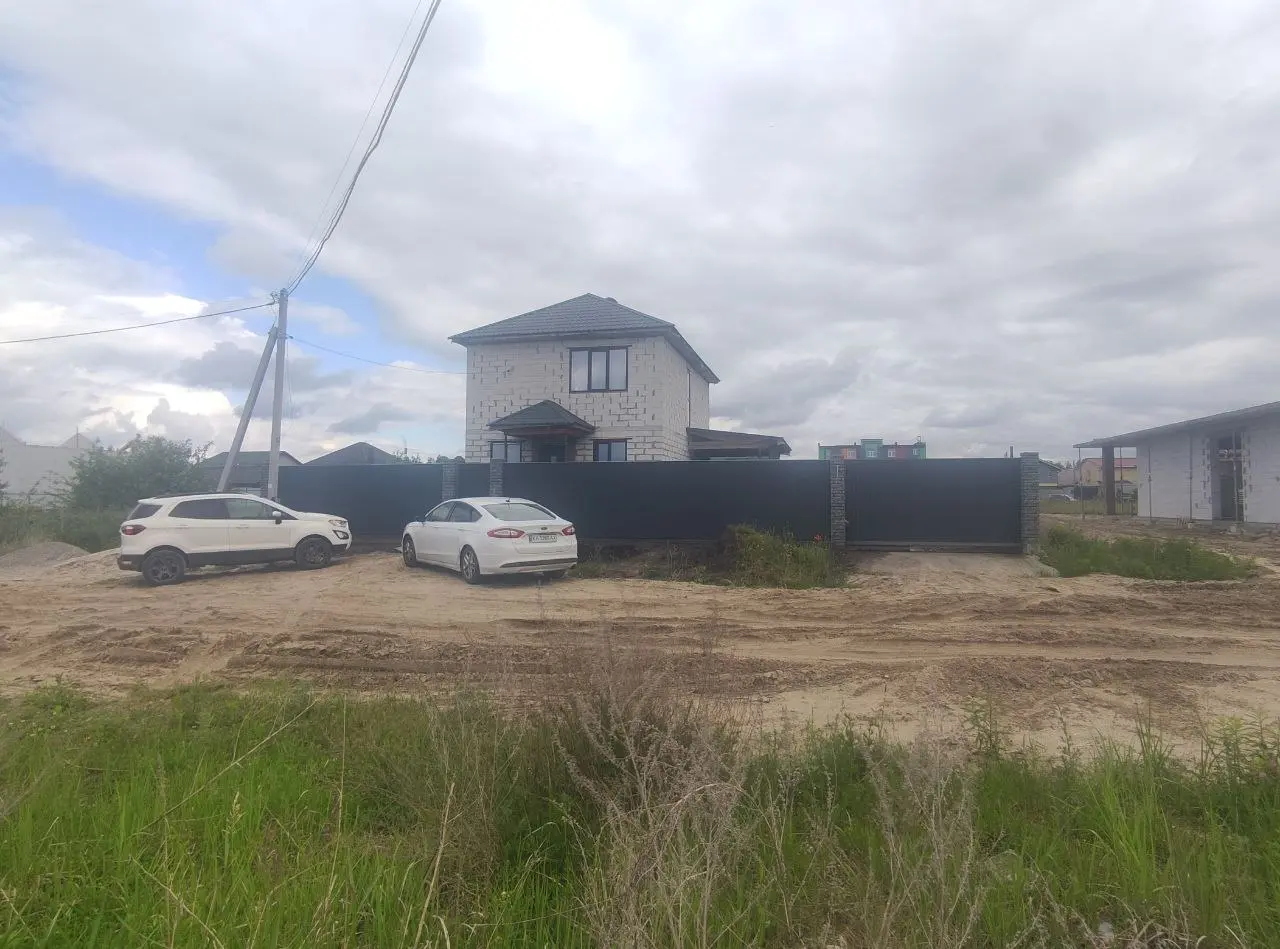 Фото Продаю земельну ділянку, Погреби, ціна: 40000 $, код 5219