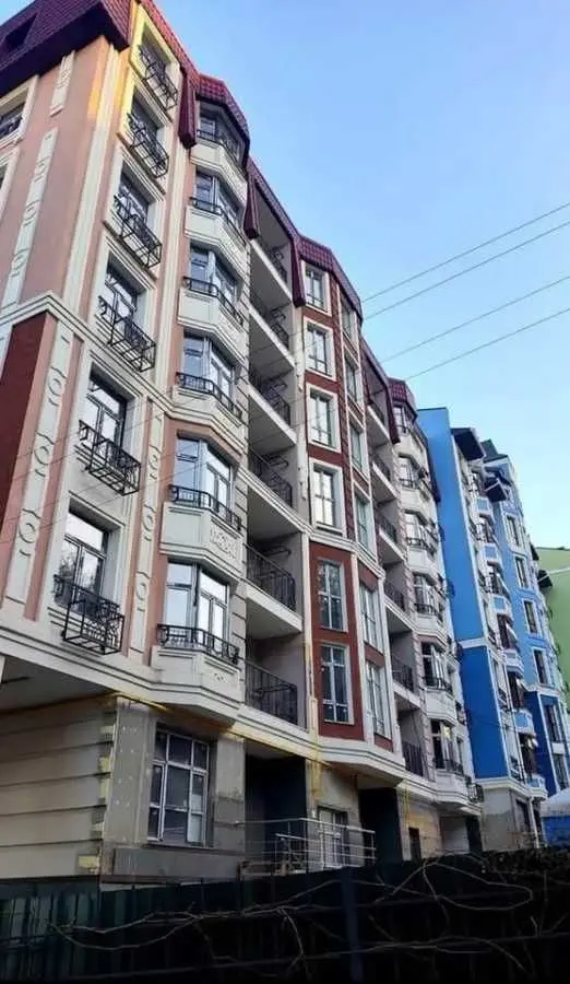 Фото Продаю 2-комнатную квартиру, 77.9 кв. м, Дегтярная ул.  Киев, цена: 170000 USD, код 5230