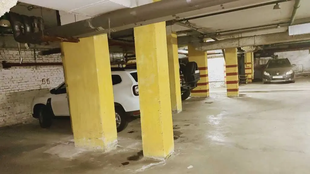 Фото Продаю паркінг, гараж, 19 кв. м, Кубанської України вул. (Маршала Жукова)  Київ, ціна: 16000 USD, код 5243