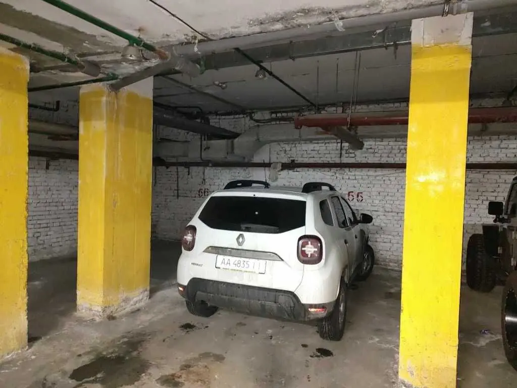 Фото Продаю паркінг, гараж, 19 кв. м, Кубанської України вул. (Маршала Жукова)  Київ, ціна: 16000 USD, код 5243